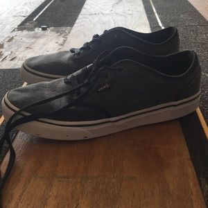 Vans shoes size 5.5 youth